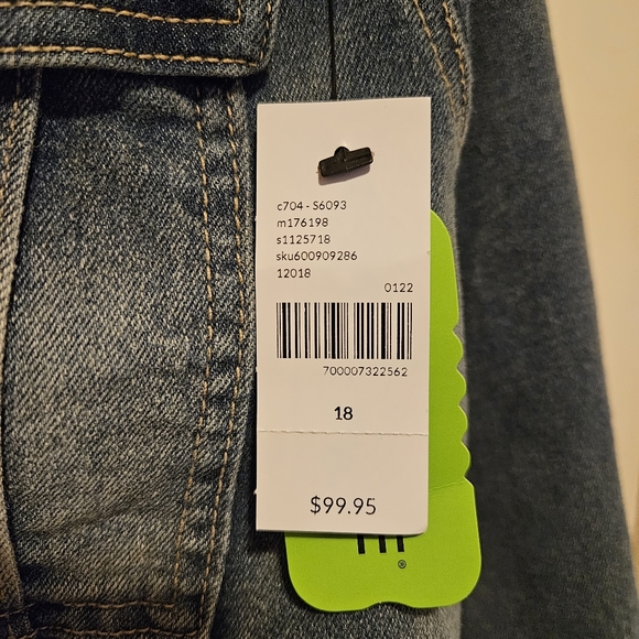 NWT Lane Bryant Short Denim Jean Jacket with Distressing - Picture 4 of 8